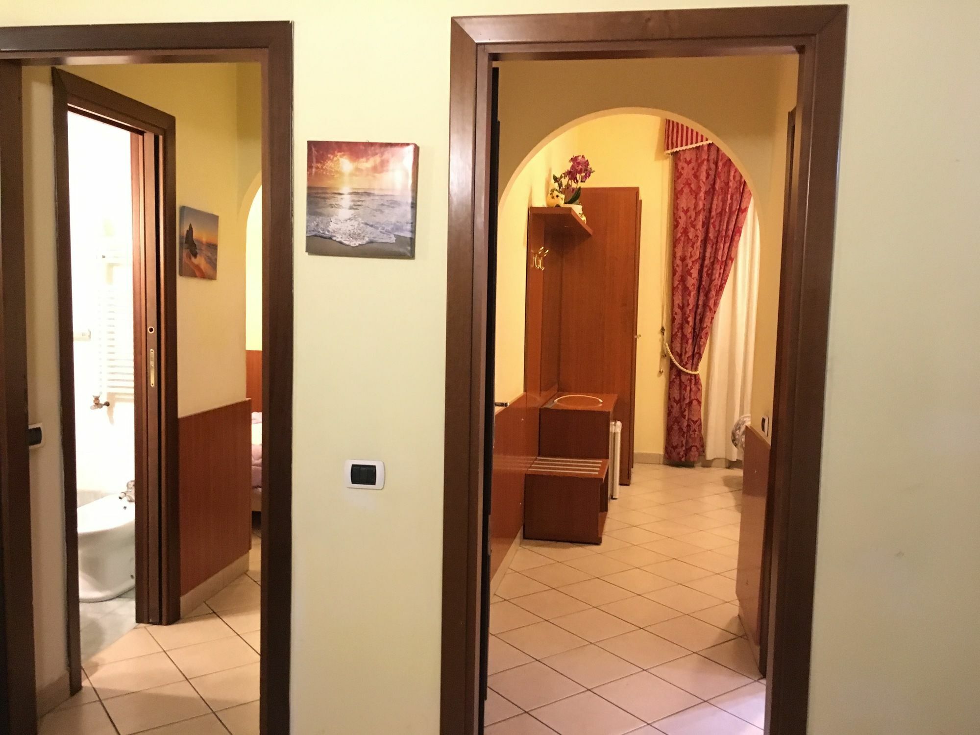 Отель Rome Terminal House Экстерьер фото